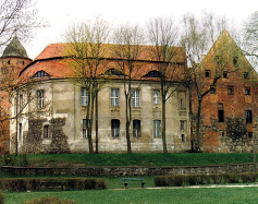 Zdjęcie przedstawia: Średniowieczny zamek książęcy w Świdwinie